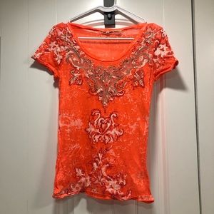 Gently used Miss Me woman’s burnout tee size medium.